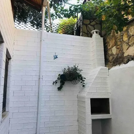 Ildir'Da Denize 150 Mt. Uzaklikta Daire. *