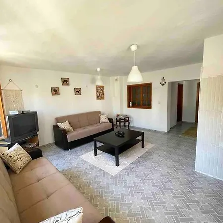 Casa de Férias Ildir'Da Denize 150 Mt. Uzaklikta Daire. Çeşme